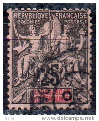 Madagascar ; 1896 ; N°Y: 35 ; Ob , Défaut Haut ; " Groupe "  ; Cote Y : 6.50 E. - Oblitérés