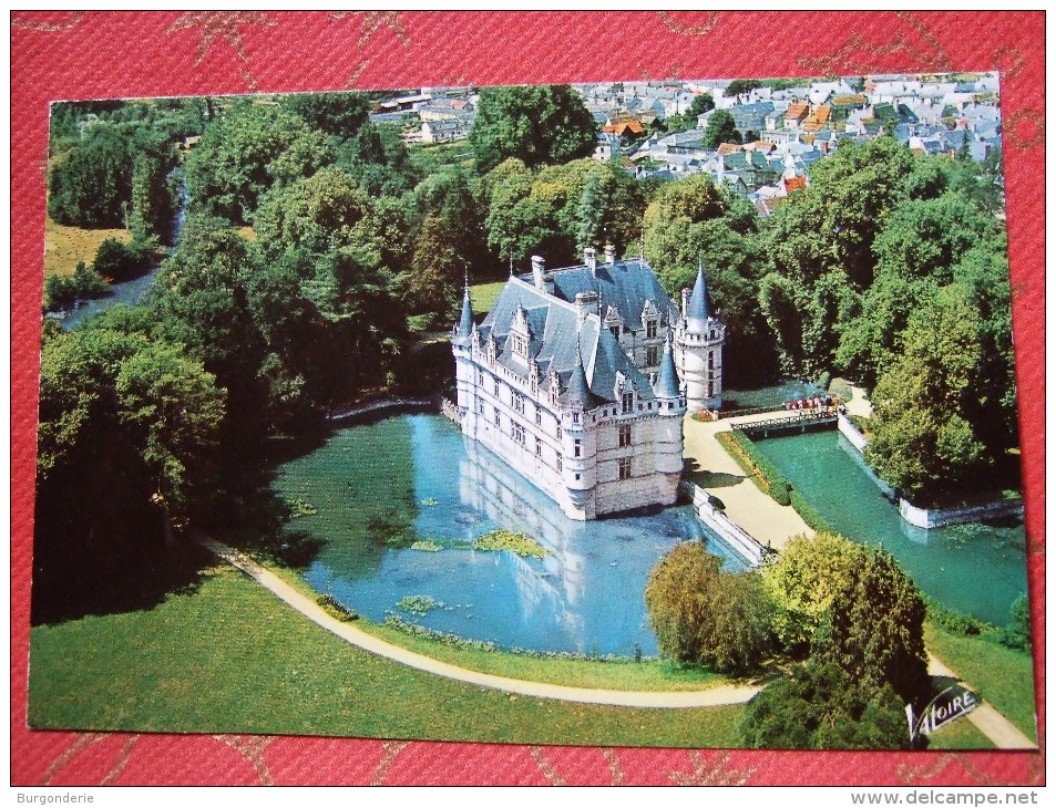 AZAY LE RIDEAU  / JOLI LOT DE 12 CARTES / TOUTES LES PHOTOS