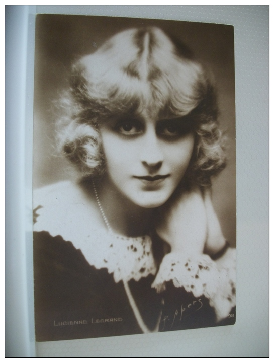 LUCIENNE LEGRAND - ACTRICE FRANCAISE - 1920/93 ANS -  (EDITIONS P. APERS) - Acteurs