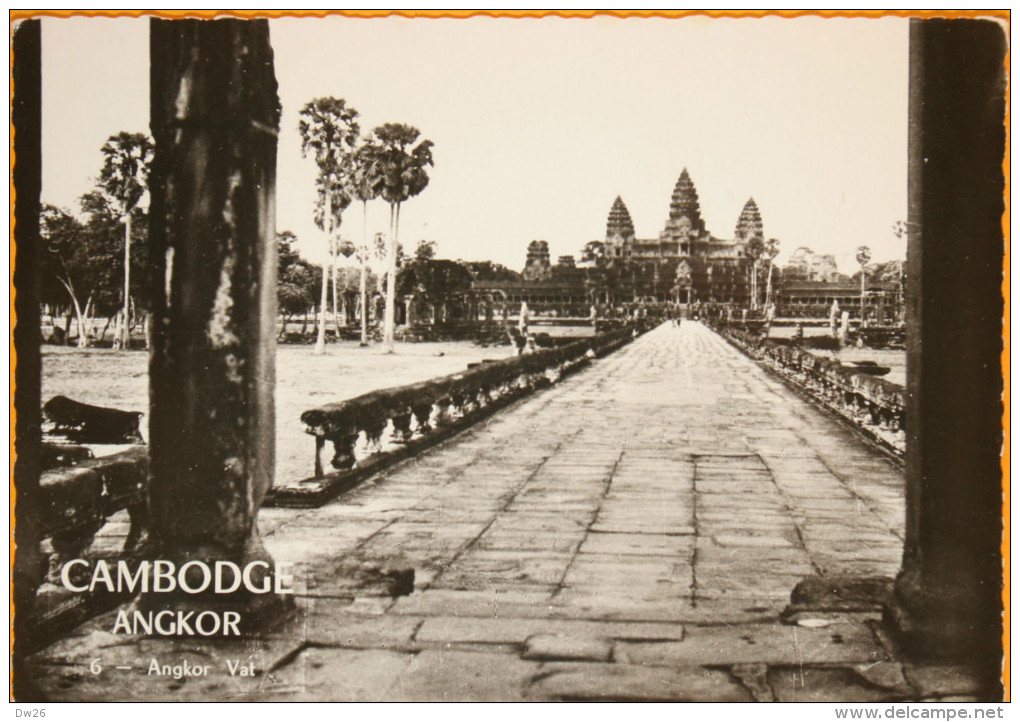 Cambodge - Angkor - Angkor Vat - Photo A. Robillard, Carte N° 6 Non Circulée - Cambodia