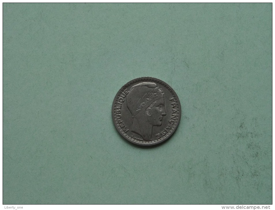 1947 B - 10 Francs / KM 909.2 ( Uncleaned Coin / For Grade, Please See Photo / Scans ) !! - Autres & Non Classés