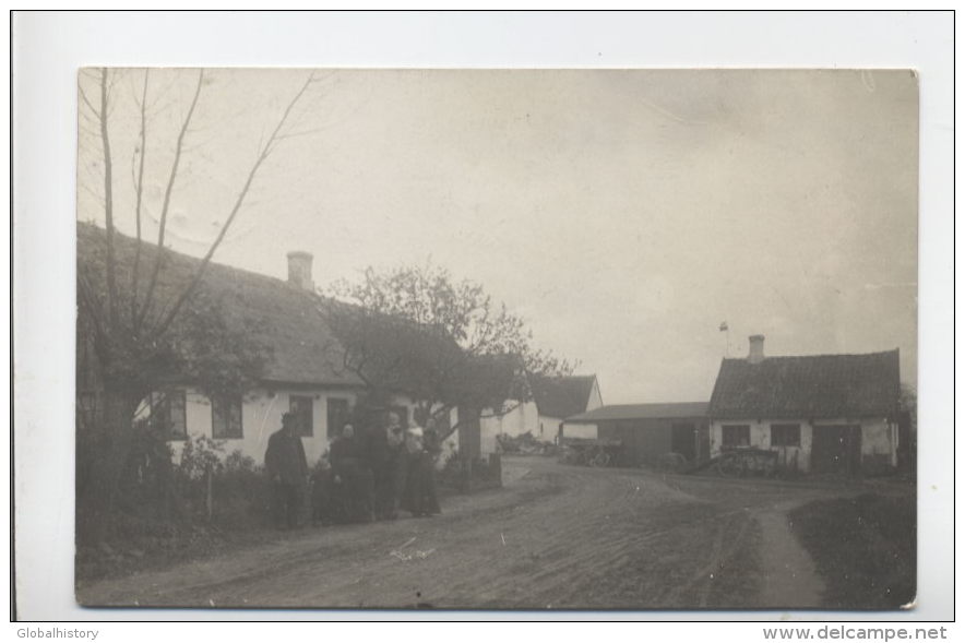 DENMARK - VILLAGE SCENE 1919 - MARKEDSLEV - HOLBAEK CANCEL - RPPC - Denmark