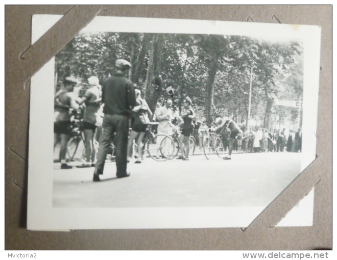BEZIERS 1953 - TOUR DE FRANCE , Jean MALLEJAC, Maillot Jaune ,ROBIC et autres ....13 PHOTOS