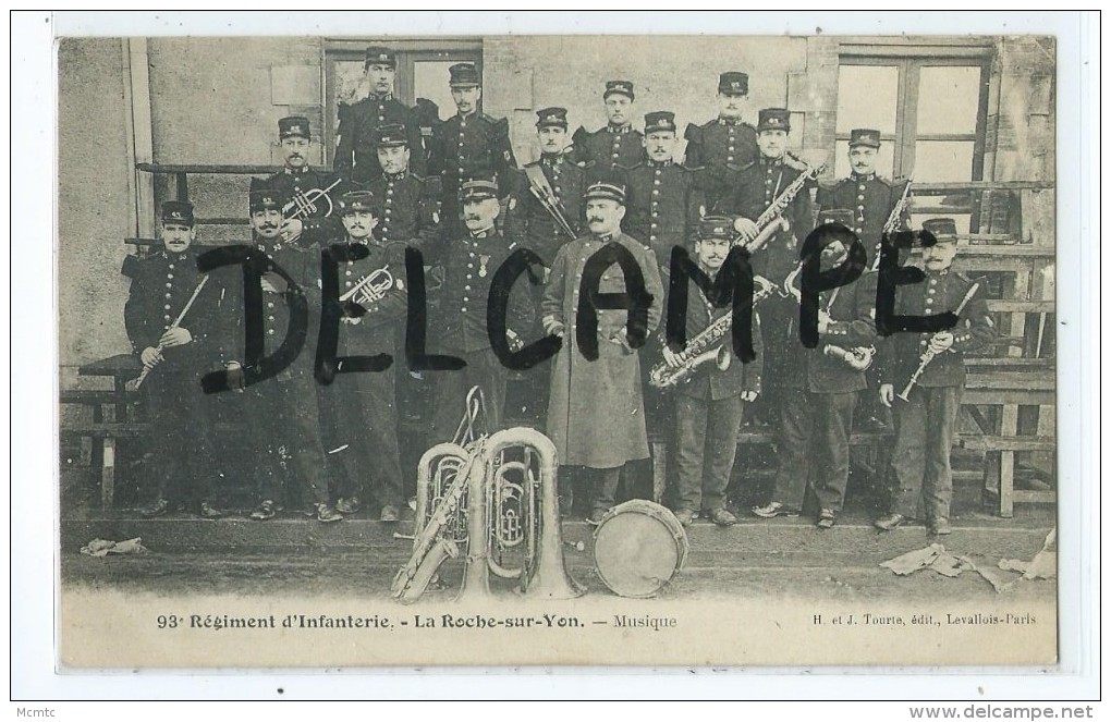 CPA - Régiment D´infanterie - La Roche Sur Yon - Musique - La Roche Sur Yon