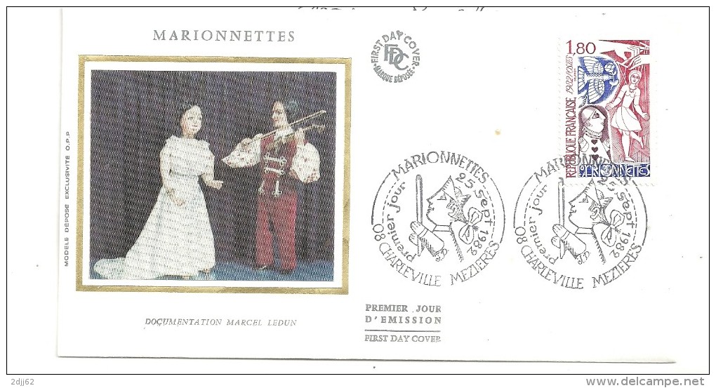 Charleville Mézières, Marionnettes, 1982 - Enveloppe Complète  (N359) - Marionetas