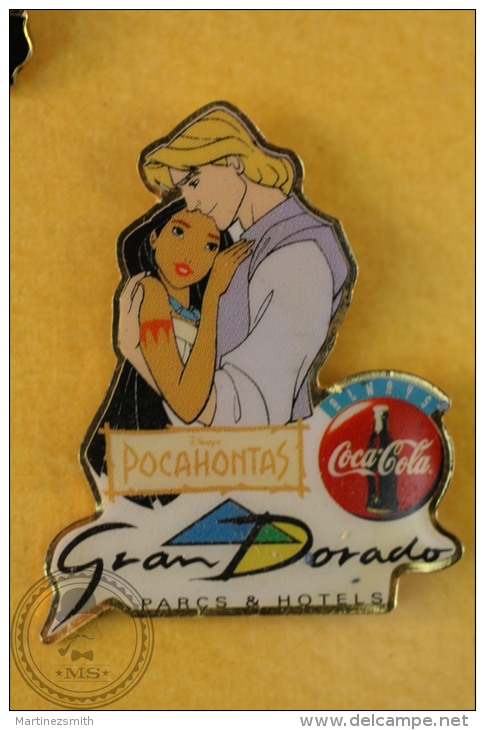 Walt Disney Pocahontas - Grand Dorado - Coca Cola Pin Badge  - #PLS - Disney