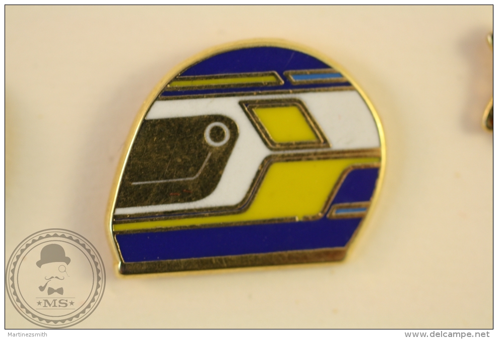 Motorcycle Racing Helmet - Pin Badge - #PLS - Motos