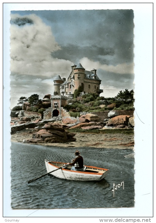 Château De Costaérès Vu De Ploumana'h En Perros Guirec (cotes Du Nord) N°522 Dentelée Colorisée Animée Barque - Ploumanac'h