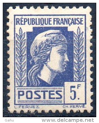 France ; 1944 ; N° Y: 645     ; N** , Gomme Brune ;  "  Marianne D´ Alger " ; Cote Y(2006) : 5.50  E. - 1944 Coq Et Marianne D'Alger