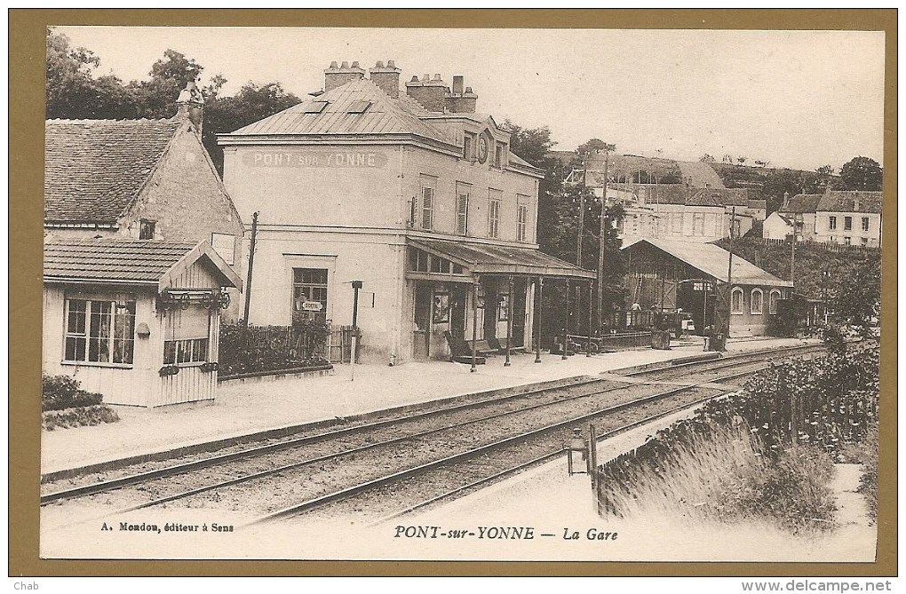 PONT Sur YONNE -- La Gare -- GARE - Pont Sur Yonne