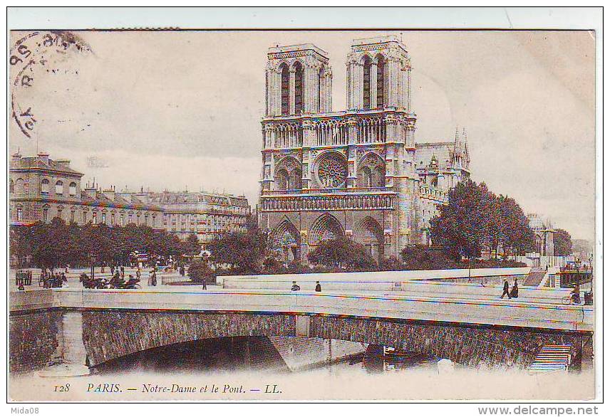 75. PARIS . NOTRE DAME ET LE PONT. ANIMATION. Editions L.L. 128. - Notre Dame De Paris