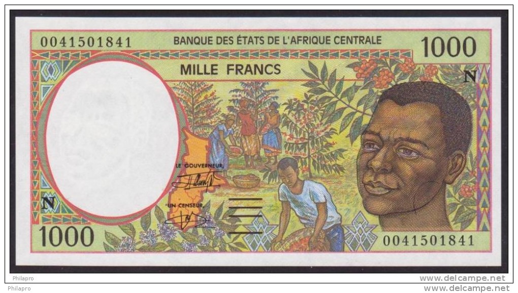 2 BILLETS BANQUE DES ETAT DE L´AFRIQUE CENTRALE UNC Réf  486+487 - Centrafricaine (République)