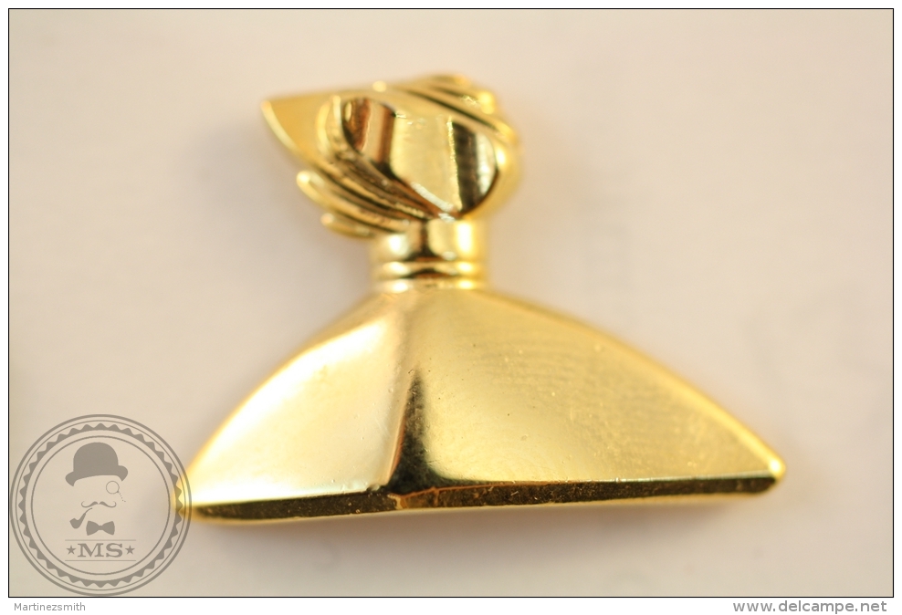 Beautiful Golden Colour Perfume Bottle - Signed Stephanie Paris - Pin Badge - #PLS - Perfumes