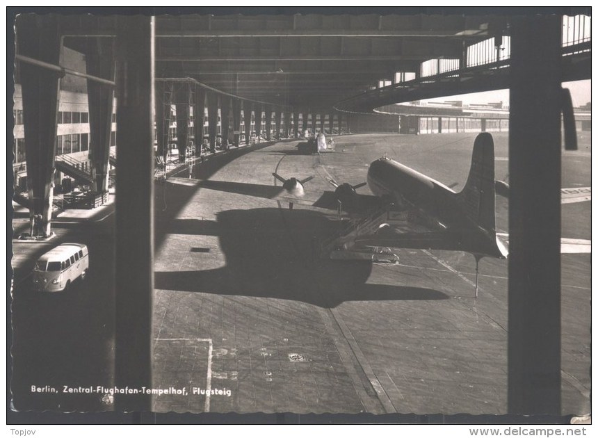 GERMANY - BERLIN - FLUGHAFEN - AERODROMES - 1954 - Tempelhof