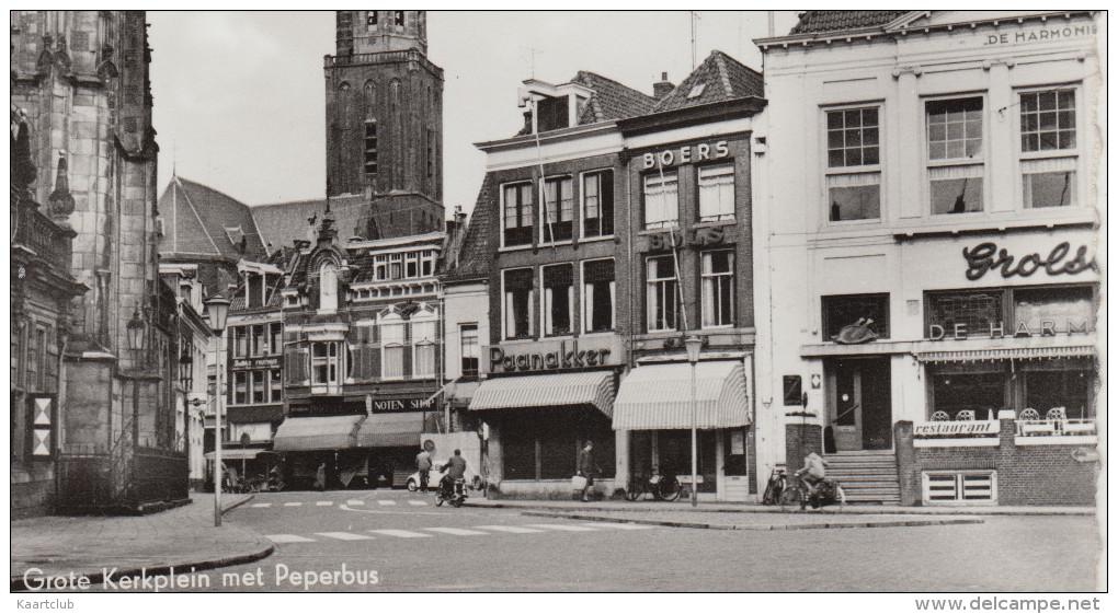 Zwolle - Grote Kerkplein Met Peperbus - Restaurant 'De Harmonie' , Grolsch Neon, Fiets  (Overijssel - Holland/Nederland) - Zwolle