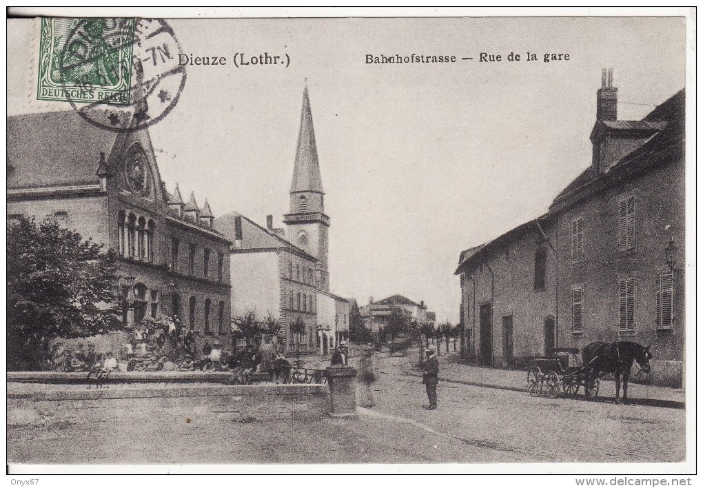 DIEUZE-DUSS (Moselle) Rue De La Gare -Bahnhofstrasse-Eglise-Charrette Cheval  - VOIR 2 SCANS - - Dieuze