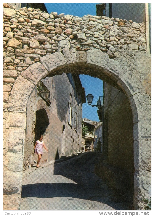 VAR 83 LE CASTELLET VIEILLE PORTE - Le Castellet