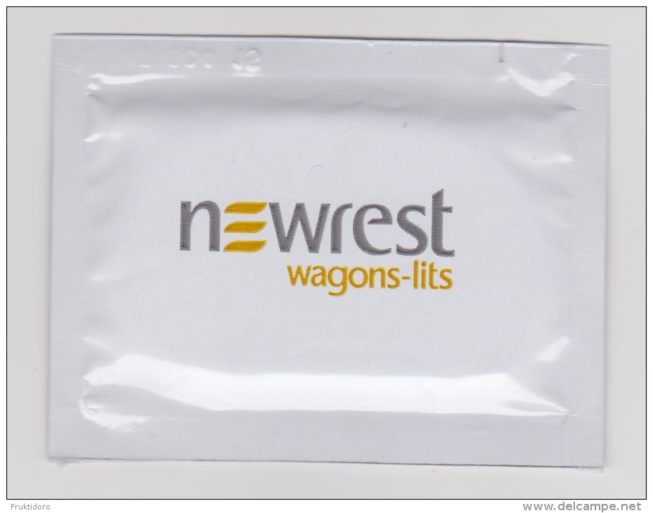 Refreshing Towel Newrest Lingette - Wagon Lits - Andere & Zonder Classificatie