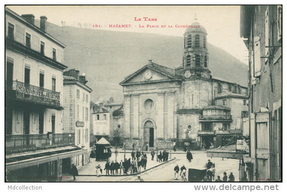 81 MAZAMET / La Place Et La Cathédrale / - Mazamet