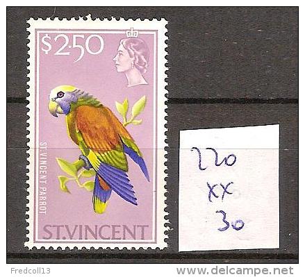 Saint Vincent 220 ** Côte 30 € - St.Vincent (...-1979)