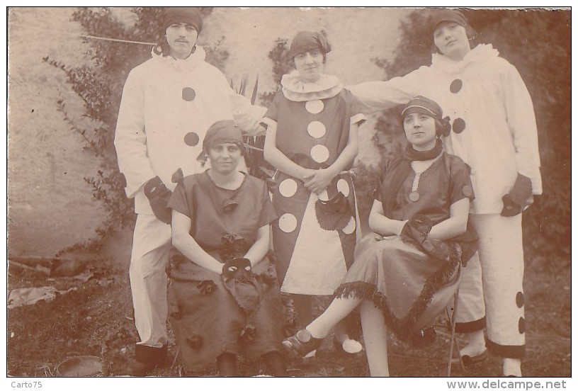 Fêtes - Carte-Photo - Carnaval Bal Masqué - Costumes Pierrot - Carnaval