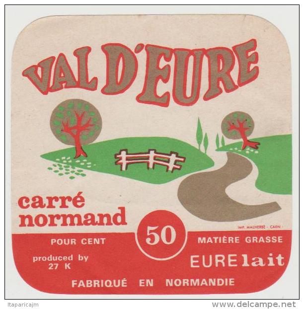 étiquette De Fromage: PETIT    Pont  L ´  évêque : Val D ' - Eure - Fromage