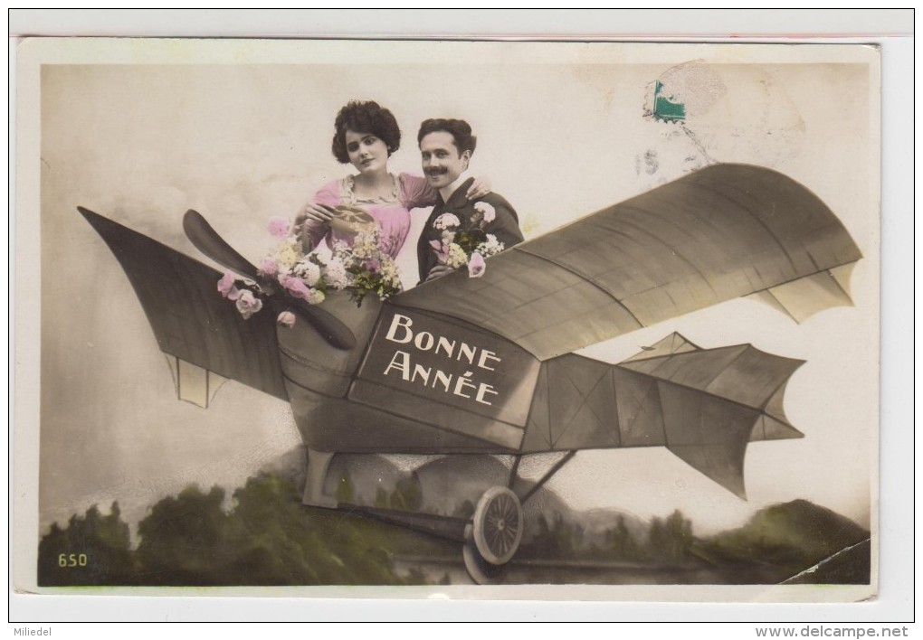 PHOTO MONTAGE -  Avion - Couple - Bonne Année - Autres & Non Classés