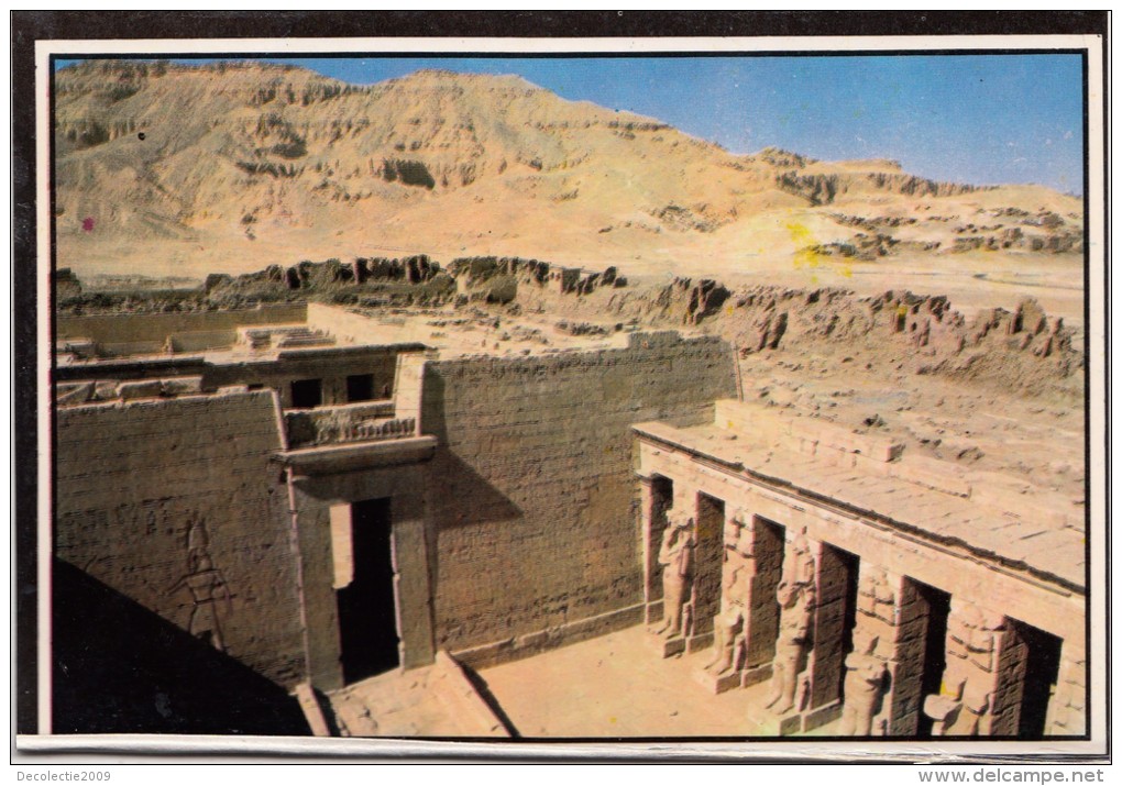 P3927 Habu Temple   Egypt Luxor  Front/back Image - Luxor