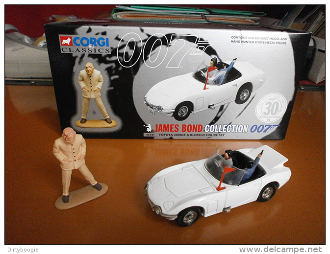 James BOND 007 - TOYOTA 2000 GT + Figurine BLOFELD - CORGI - Avec Sa BOITE D'origine - Corgi Toys