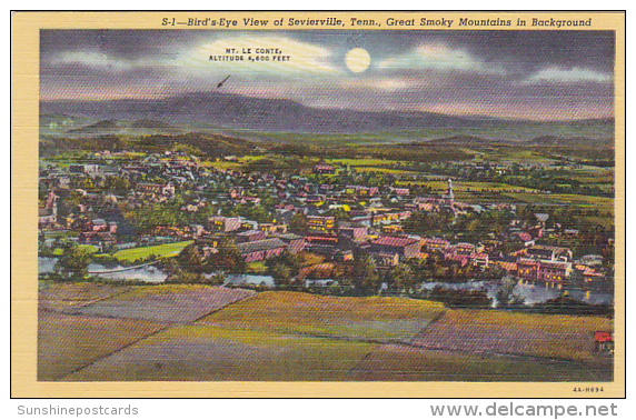 Tennessee Birds Eye View Of Sevierville Great Smoky Mountains In Background Curteich - Smokey Mountains