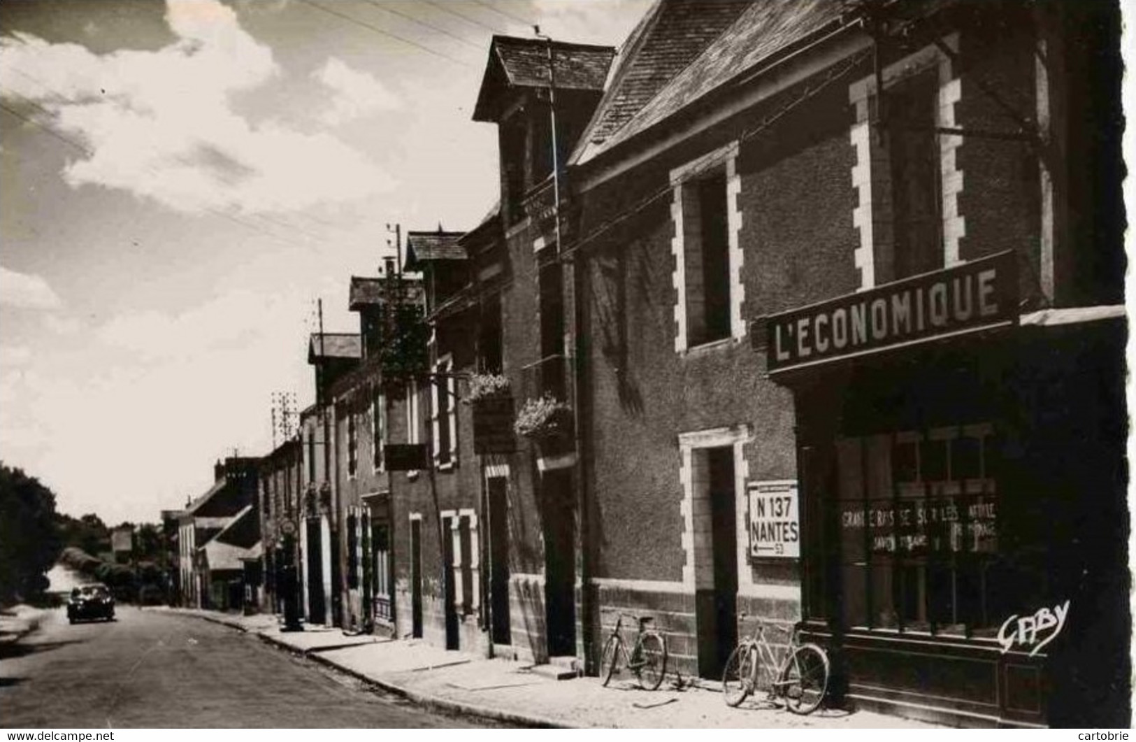 Dépt 44 - DERVAL - Rue De Nantes - (magasin "L'ÉCONOMIQUE") - Derval