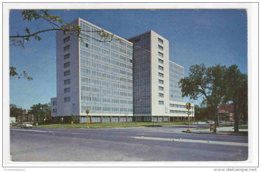 State Office Building Topeka Kansas Postcard - Topeka