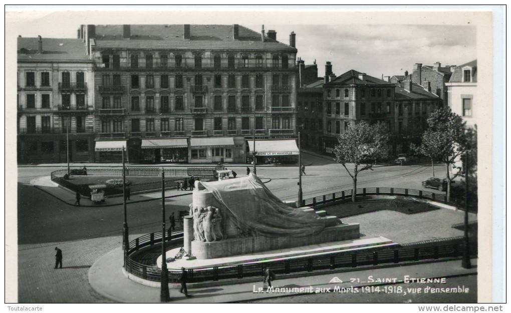 CPA 42 SAINT ETIENNE  LE MONUMENT AUX MORTS 1914 1918 VUE  D ENSEMBLE - Saint Etienne