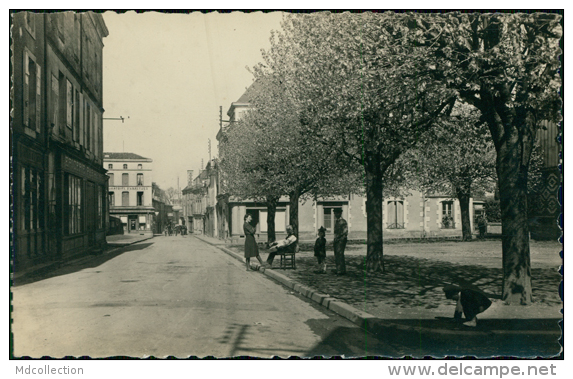 79 COULONGES SUR L'AUTIZE / Rue Du Commerce / CARTE GLACEE - Coulonges-sur-l'Autize