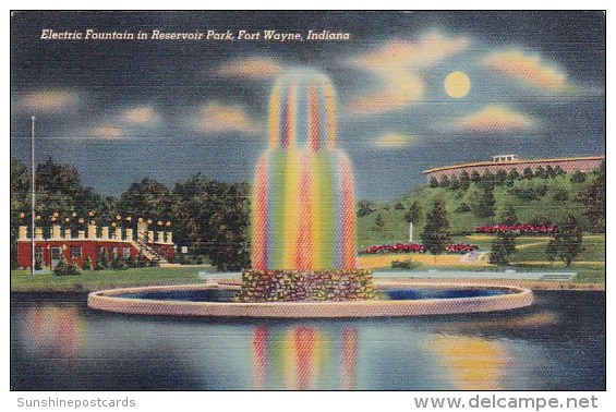 Electric Fountain In Reservoir Park Fort Wayne Indiana 1944 - Fort Wayne