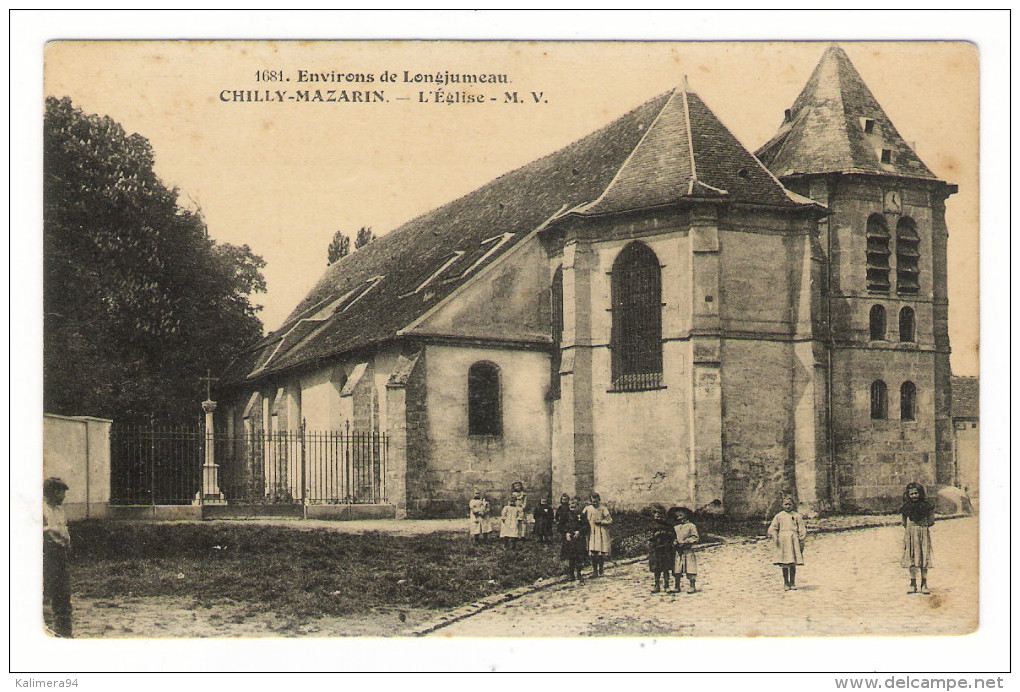 ESSONNE  /  Environs  De  LONGJUMEAU  /  CHILLY-MAZARIN  /  L' EGLISE  ( Groupe D'enfants ) - Chilly Mazarin