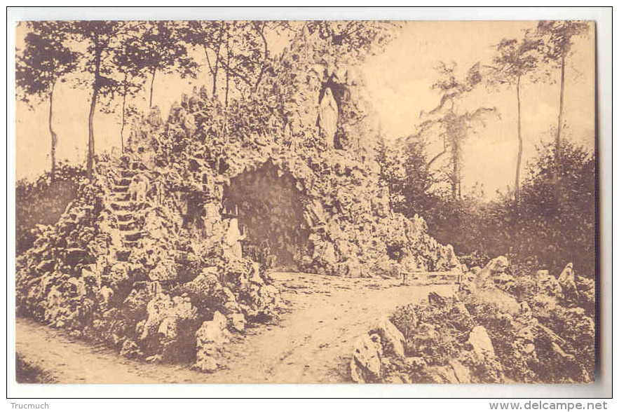 E3743 - FOURON - LE - COMTE  -  Pensionnat Des Religieuses Ursulines - Grotte De Notre Dame De Lourdes - Fourons - Voeren