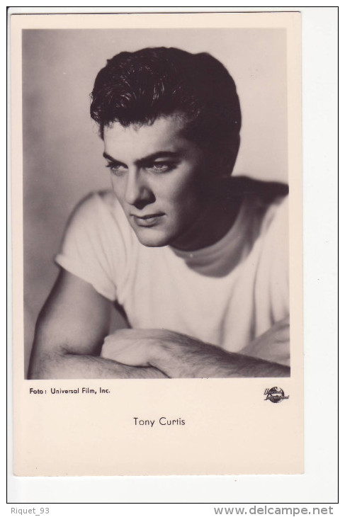 Tony Curtis  - Foto: Universal Film, Inc. - Künstler