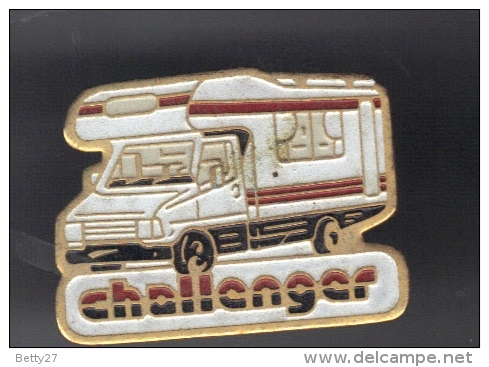 Pin's  CAMPING CAR CHALLENGER  P47 - Autres & Non Classés