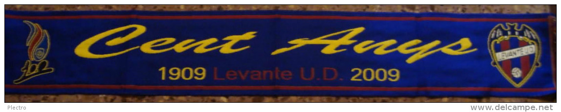 Futbol: Bufanda Conmemorativa Del Centenario Del LEVANTE UD - Habillement, Souvenirs & Autres