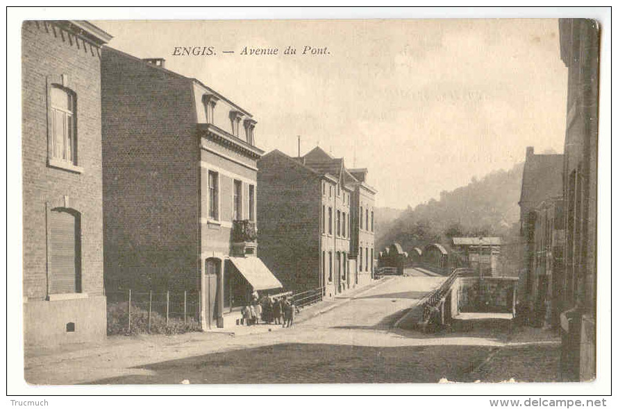 E2515 -  ENGIS  - Avenue Du Pont - Engis