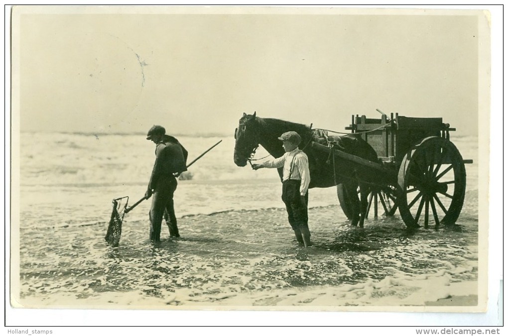 SCHELPENVISSERS * ZANDVOORT *  ANSICHTKAART * CPA * GELOPEN IN 1939  (3069c) - Zandvoort