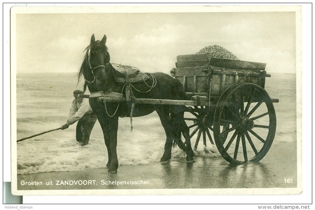 SCHELPENVISSERS * NOORDWIJK AAN ZEE *  ANSICHTKAART * CPA * GELOPEN IN 1905  (3069H) - Noordwijk (aan Zee)