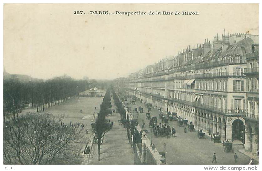 75 - PARIS - Perspective De La Rue De Rivoli - Transport Urbain En Surface