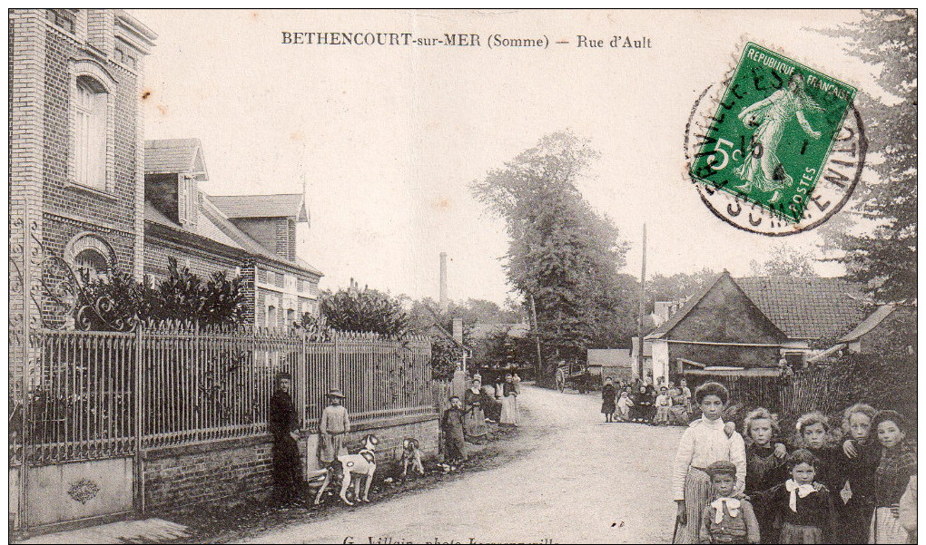 Cpa  80  Bethencourt-sur-mer , La Rue D'ault , Belle Animations - Autres & Non Classés