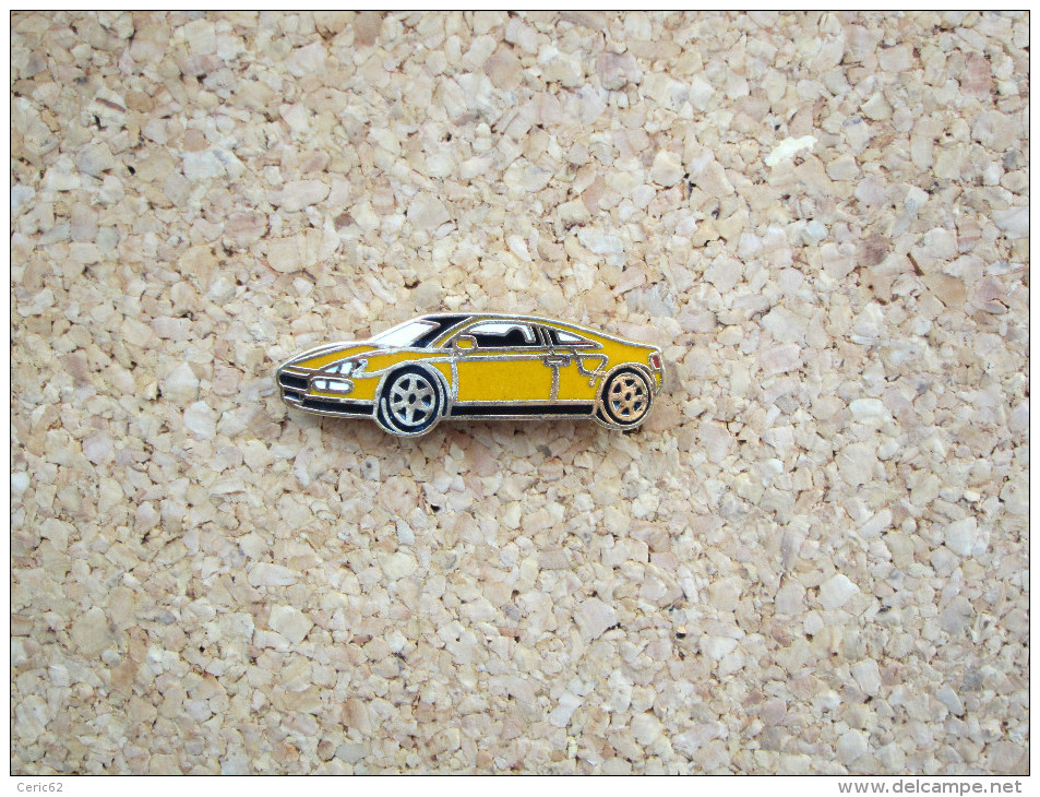 RARE PINS AUTOMOBILE VOITURE AUDI QUATTRO SPIDER - BMW