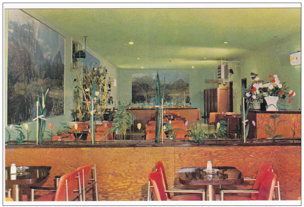 The Fountain Room, Hilton Motor Hotel, ROBLIN, Manitoba, Canada, 40-60's - Roblin