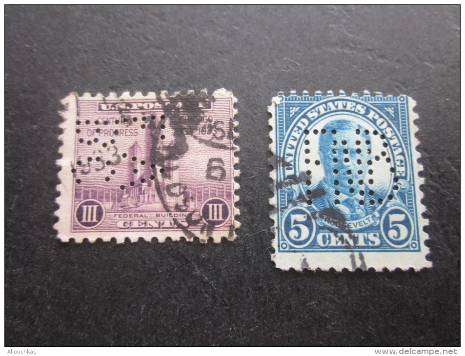 2 Timbres:US Postage USA United States Of America Perforé Perforés Perfin Perfins Stamp Perforated PERFORE  &gt;Trés Bie - Perfins