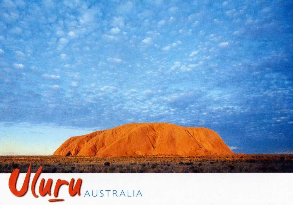 Australia Uluru - Vast Sandstone Monolith In Central Australia Unused - Uluru & The Olgas