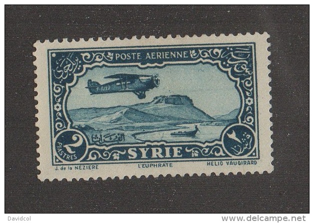 N220-  SY R IA / SY R IE   . SCOTT # : C 49 . MH. PLANE / AVION.  2 PIASTRES  GREEN - Unused Stamps